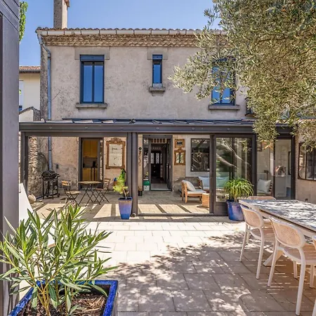 L'authentique ~ Jacuzzi ~ Jardin ~ Centre Holiday home